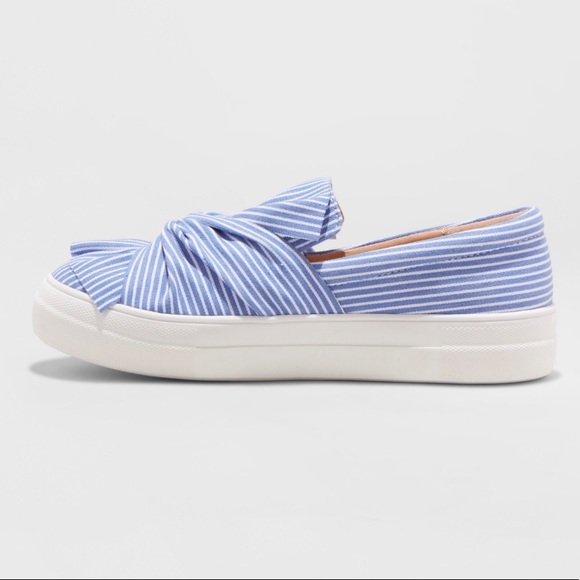 a new day Shoes - NEW sailor bow tie blue loafers